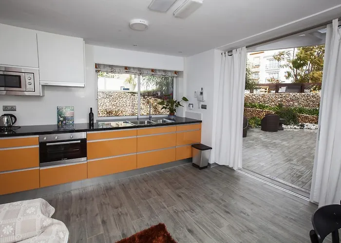 Carabeo San Salvador Nerja