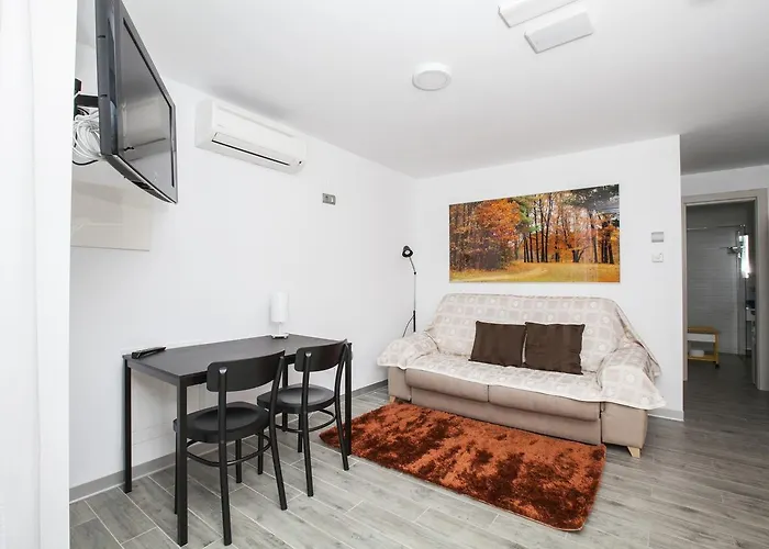 Carabeo San Salvador Apartment